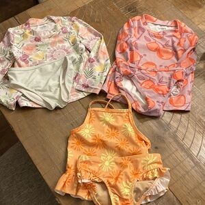 Carters and Old Navy Swim Rashguards Lot of 3 size 2T EUC
